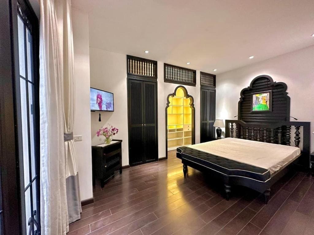 Phòng ngủ phong cách Indochine đơn giản