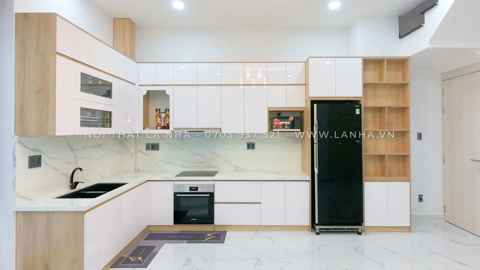 Thiết kế màu trắng chủ đạo cho căn hộ