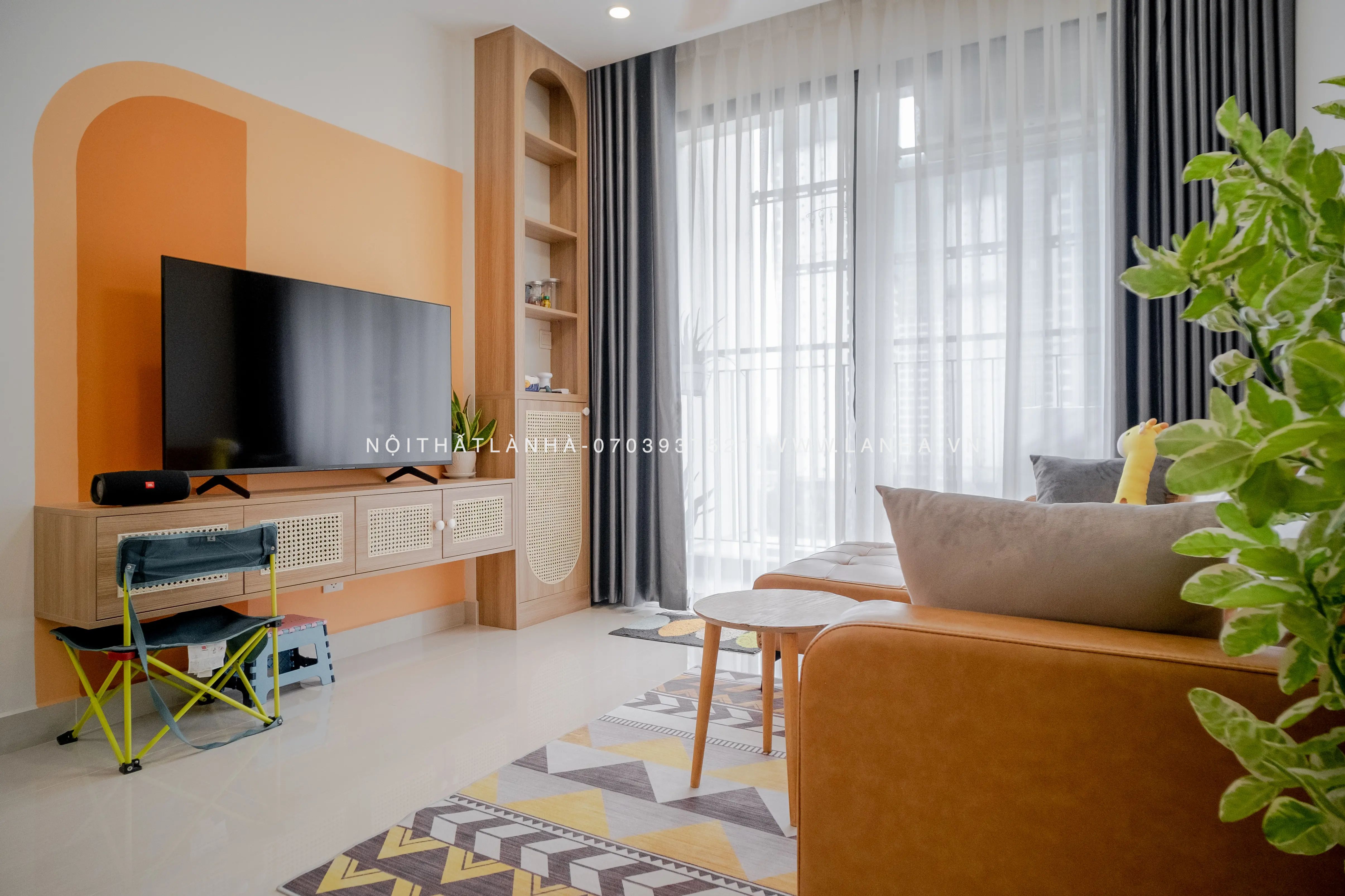 Tu Trang Tri Phong Khach 16 Kệ tủ tivi phòng khách đẹp, đơn giản phong cách Wabi Sabi của căn hộ Vinhomes quận 9
